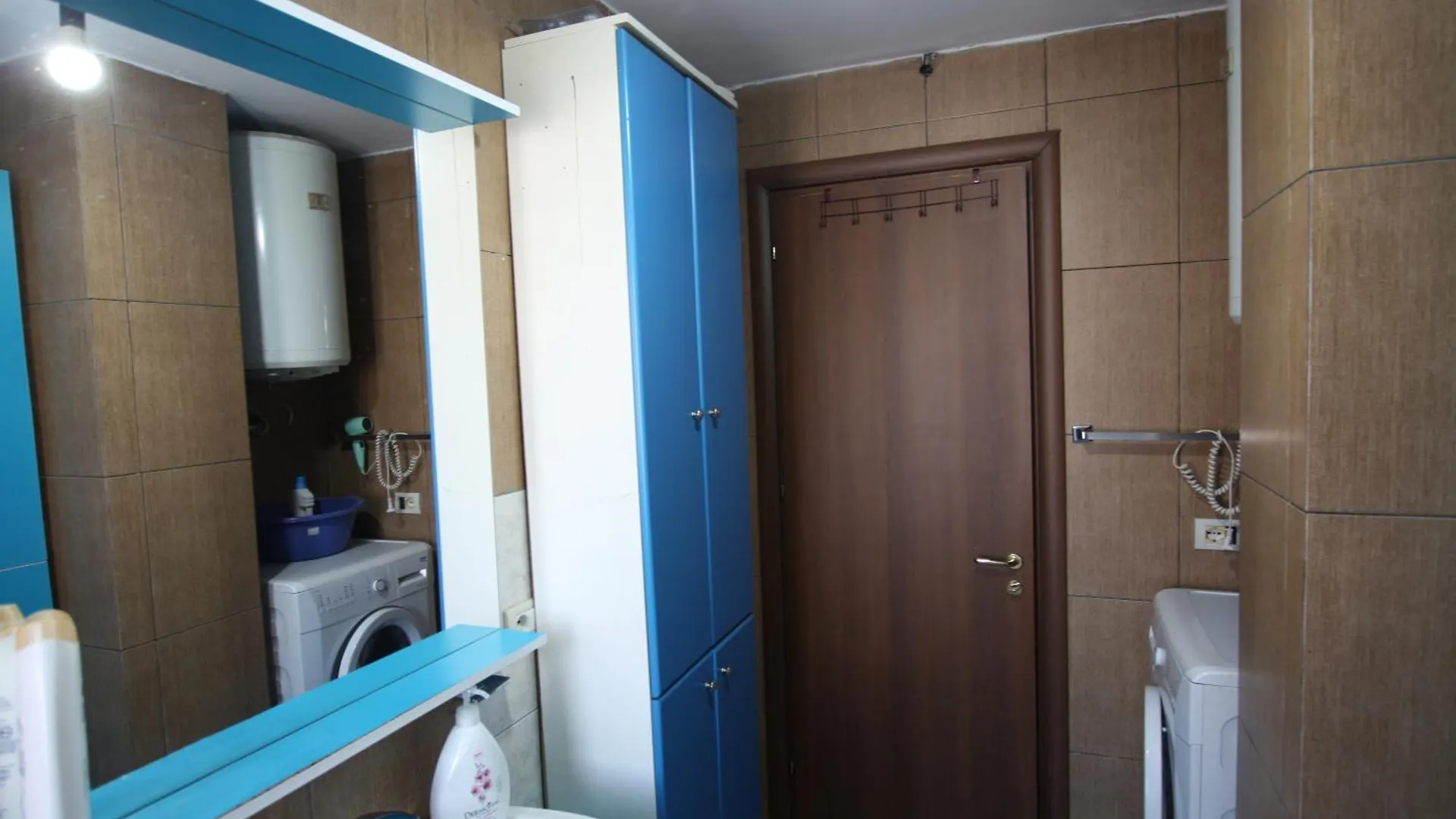 Aloha Apartment Tirana 0*,